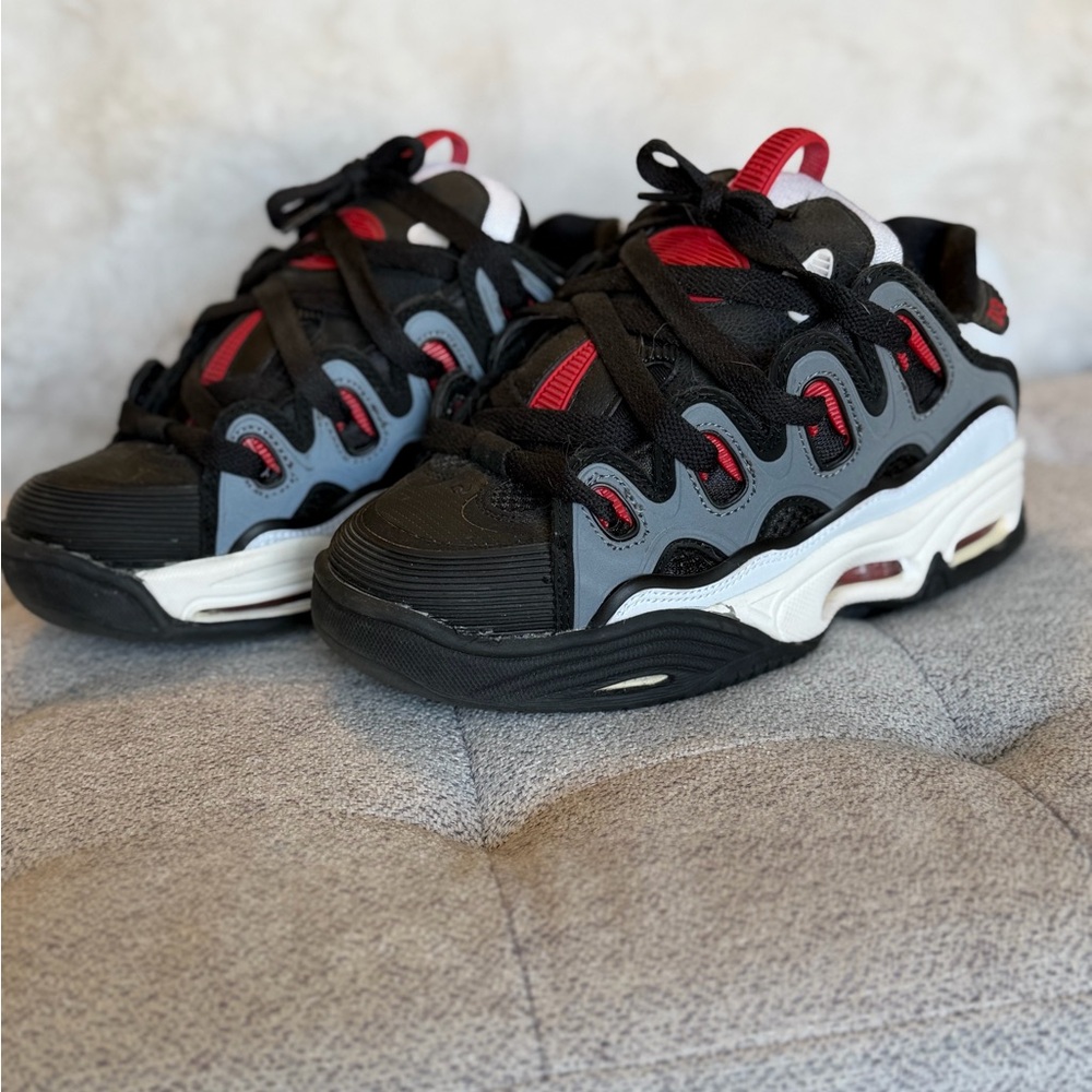 Osiris Kids Black, Gray and Red Chunky Sneakers
